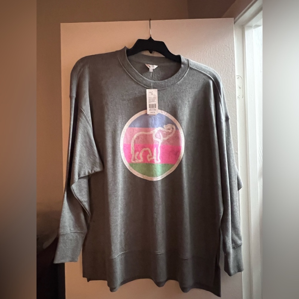 Crown & ivy new with tags oversized top